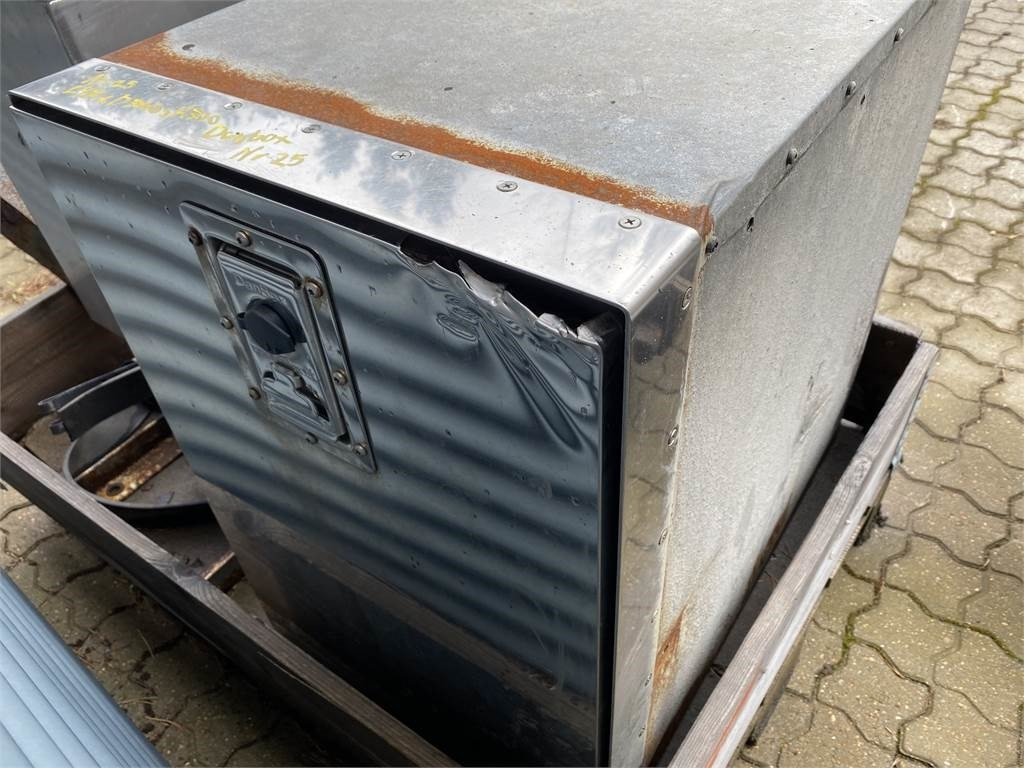 Danbox L480 x H710 x D700 mm - Tool/ Equipment: picture 1 Danbox L480 x H710 x D700 mm - Tool/ Equipment: picture 1