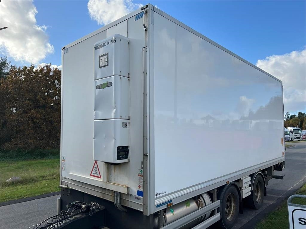Refrigerator trailer HFR 18 ton SKAB kasse + lift: picture 6