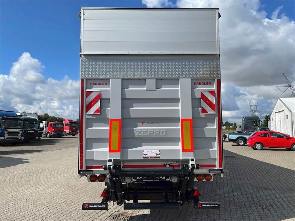 Hangler 3-aks - 2500 kg Zepro lift + Hævetag - Curtainsider semi-trailer: picture 4 Hangler 3-aks - 2500 kg Zepro lift + Hævetag - Curtainsider semi-trailer: picture 4