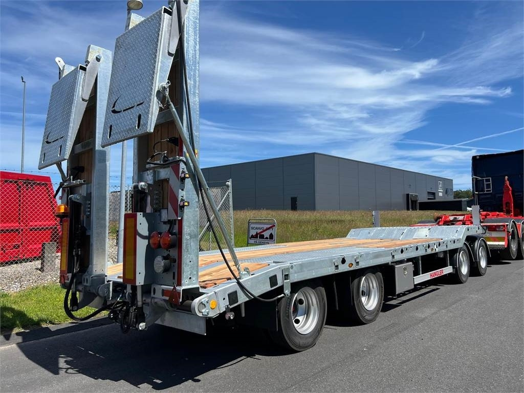 Hangler VTS-H 400 4 akslet - 2 delt ramper - Low loader trailer: picture 1 Hangler VTS-H 400 4 akslet - 2 delt ramper - Low loader trailer: picture 1