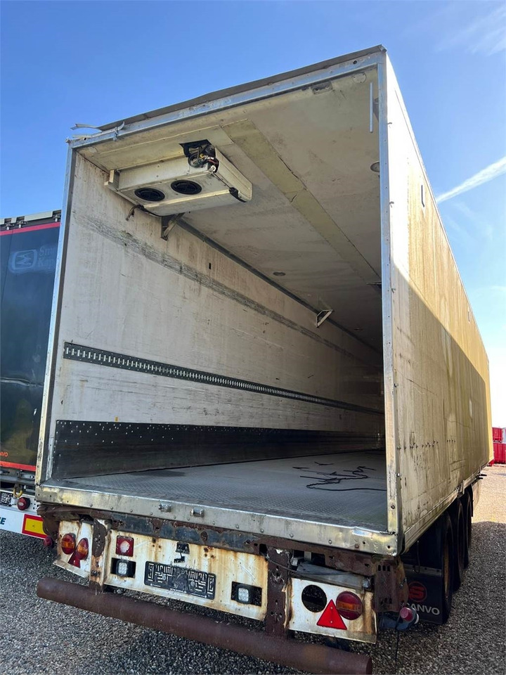 Krone 13,6 mtr boks  - Closed box semi-trailer: picture 1 Krone 13,6 mtr boks  - Closed box semi-trailer: picture 1