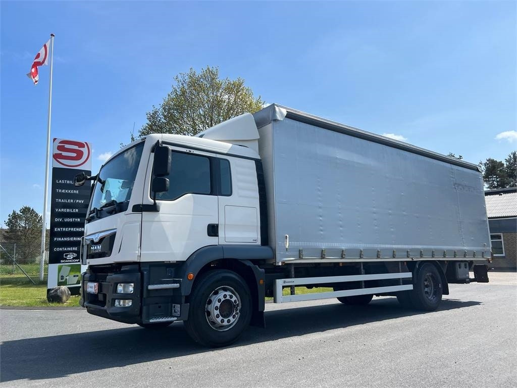 MAN TGM 18-340 BL - Curtainsider truck: picture 1 MAN TGM 18-340 BL - Curtainsider truck: picture 1