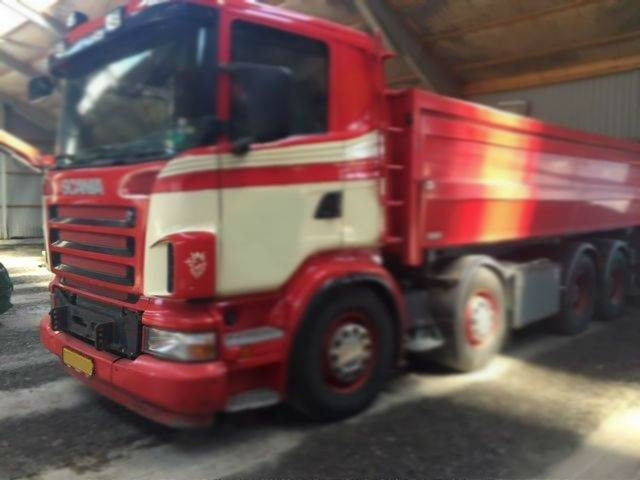 Scania Sneplovbeslag frontplade til Scania - Bumper for Truck: picture 1 Scania Sneplovbeslag frontplade til Scania - Bumper for Truck: picture 1