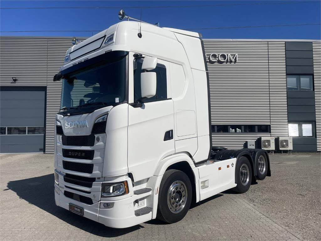 Scania S660 A 6x2 NB 2950  - Tractor unit: picture 4 Scania S660 A 6x2 NB 2950  - Tractor unit: picture 4