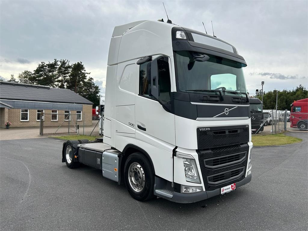 Volvo FH500 4x2 x-low mega - Tractor unit: picture 5 Volvo FH500 4x2 x-low mega - Tractor unit: picture 5