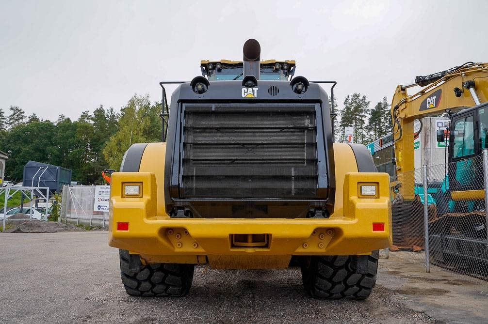 Wheel loader CAT 982M UUDET RENKAAT: picture 9