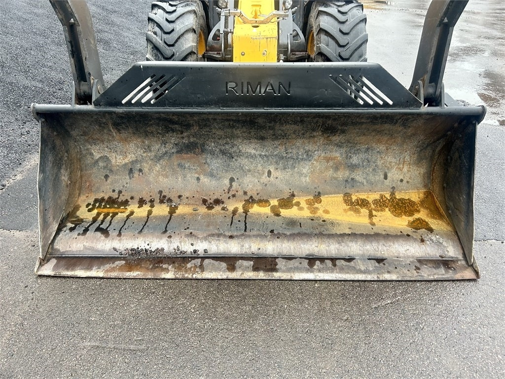 Wheel loader Dieci Agri Pivot T80 MONITOIMIKAUHALLA: picture 15