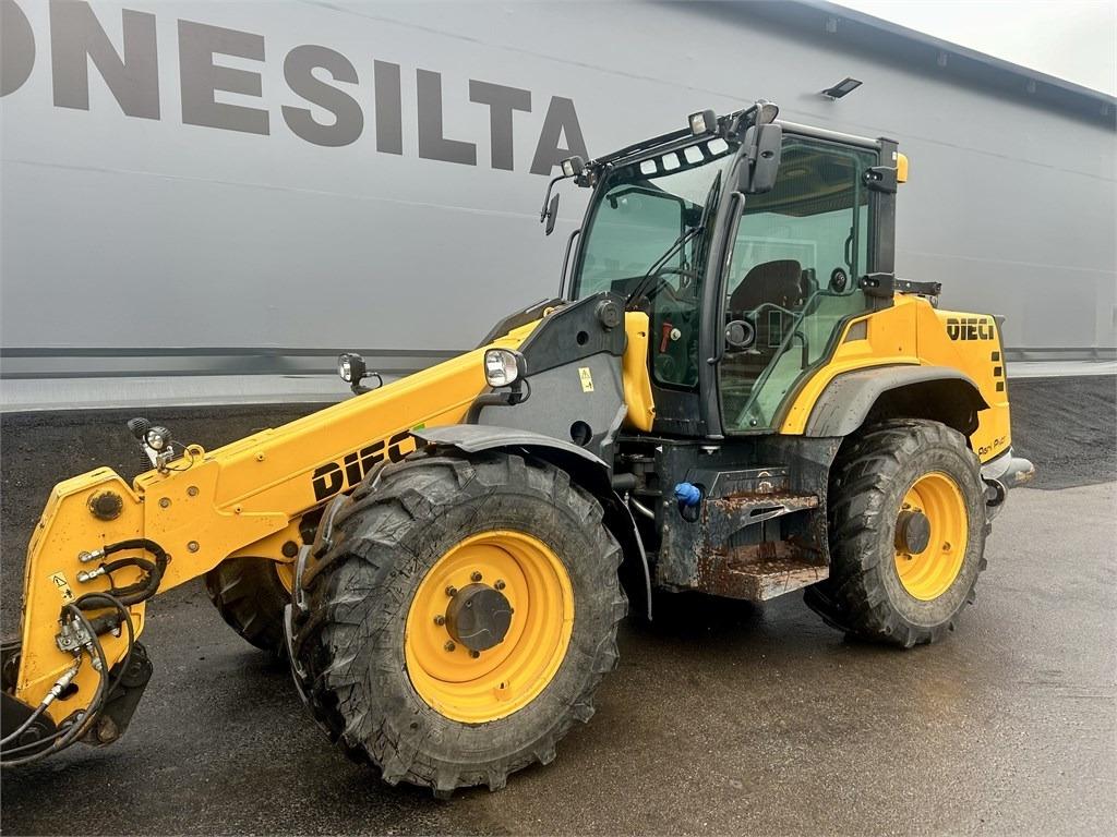 Dieci Agri Pivot T80 MONITOIMIKAUHALLA - Wheel loader: picture 4 Dieci Agri Pivot T80 MONITOIMIKAUHALLA - Wheel loader: picture 4