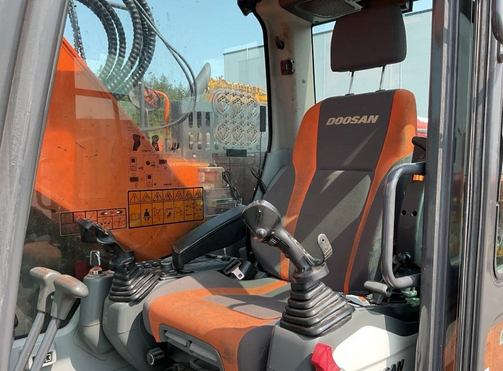 Doosan DX235LCR-5 DOZER - Crawler excavator: picture 4 Doosan DX235LCR-5 DOZER - Crawler excavator: picture 4