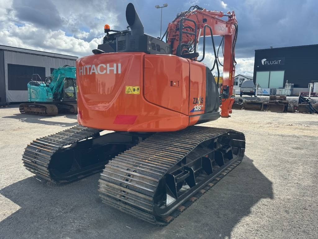 Hitachi MYYTY! SOLD! ZX135USL-6 -SUOALUSTA- - Crawler excavator: picture 5 Hitachi MYYTY! SOLD! ZX135USL-6 -SUOALUSTA- - Crawler excavator: picture 5