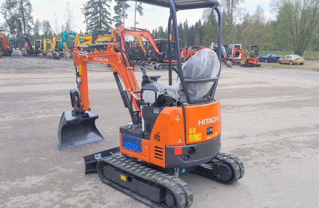 Hitachi ZX17U-6 KALLISTAJALLA - Mini excavator: picture 2 Hitachi ZX17U-6 KALLISTAJALLA - Mini excavator: picture 2