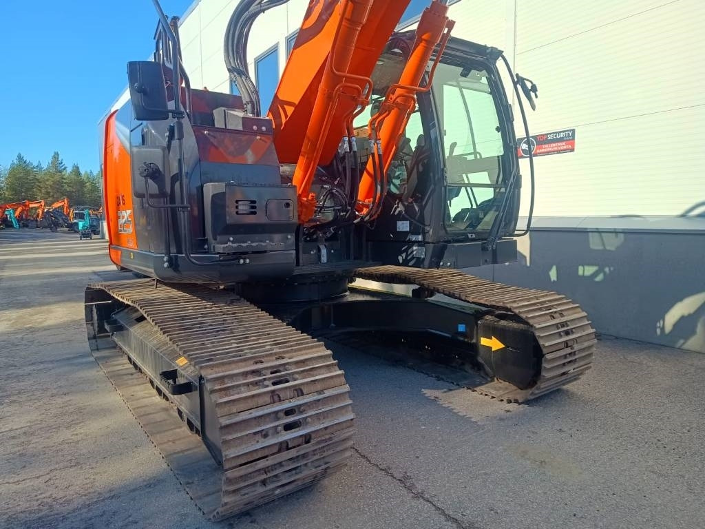 Crawler excavator Hitachi ZX225USLC-7 -STAGE V-: picture 9