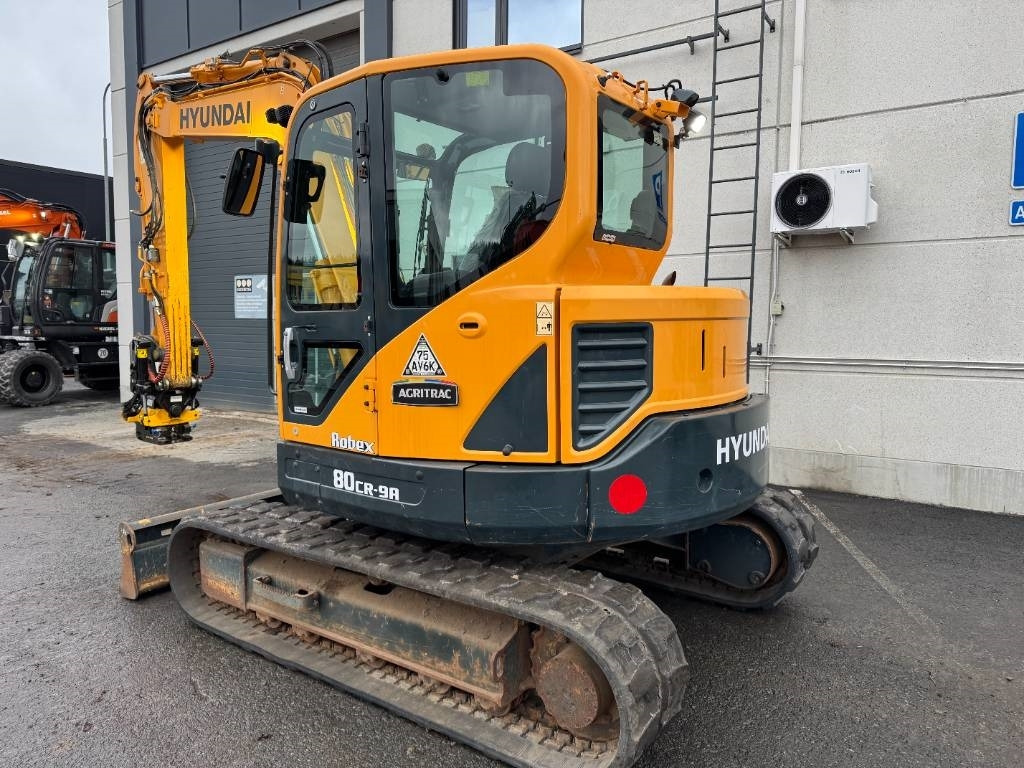 Hyundai R80CR-9A PYÖRITTÄJÄLLÄ - Mini excavator: picture 3 Hyundai R80CR-9A PYÖRITTÄJÄLLÄ - Mini excavator: picture 3