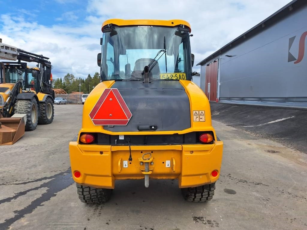 JCB 409 AURA, HIEKOITIN YM. - Wheel loader: picture 3 JCB 409 AURA, HIEKOITIN YM. - Wheel loader: picture 3