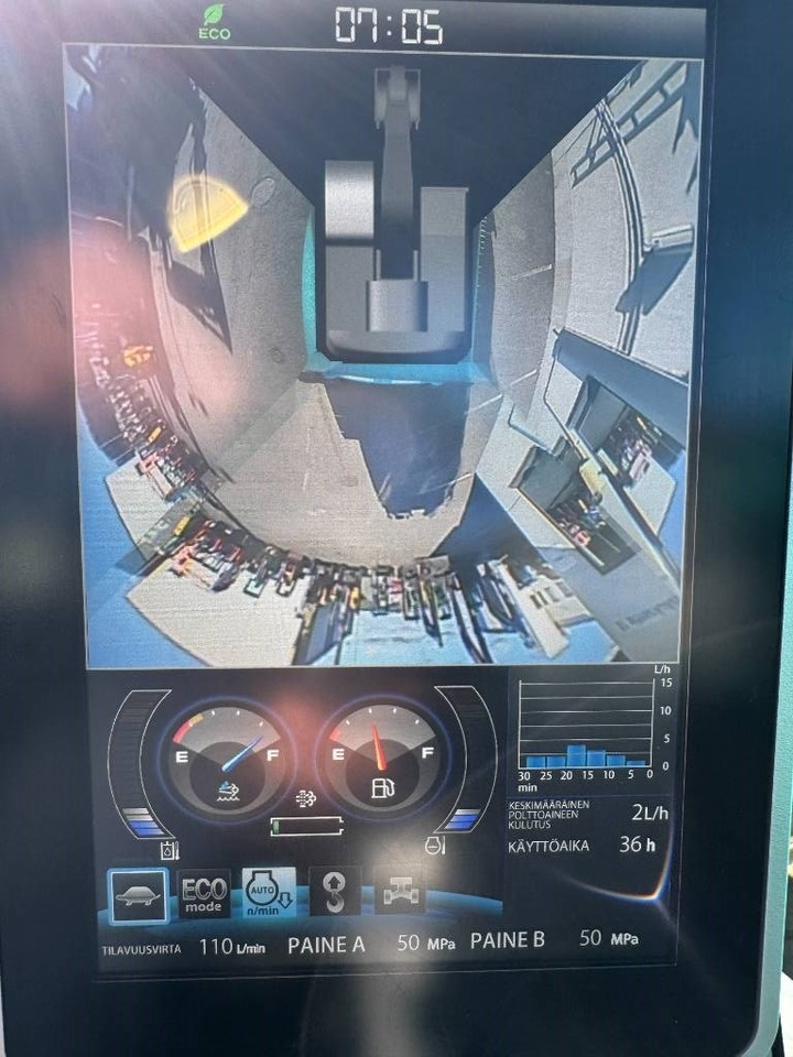 Crawler excavator Kobelco SK 140 SRLC-7: picture 18