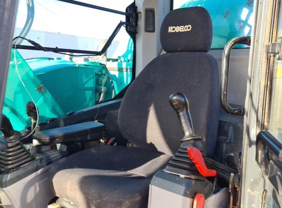 Kobelco SK75SR-7 - Mini excavator: picture 3 Kobelco SK75SR-7 - Mini excavator: picture 3