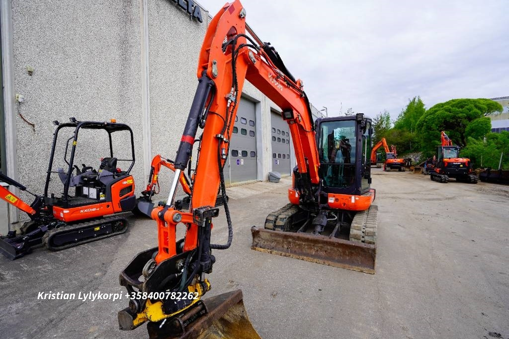 Mini excavator Kubota KX057-4 PYÖRITTÄJÄLLÄ: picture 10