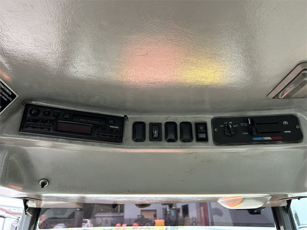 Municipal tractor Kubota L 3600 AURA JA HIEKOTIN: picture 15