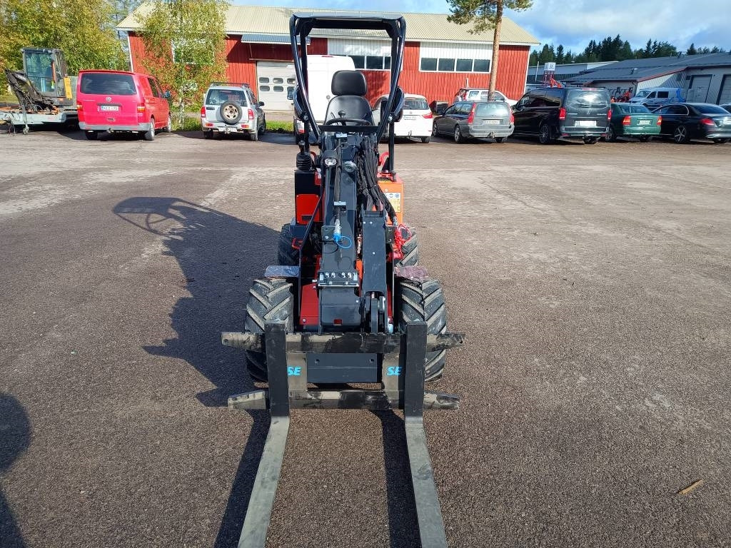 New Compact loader Kubota RT105-2 TELEPUOMI: picture 11