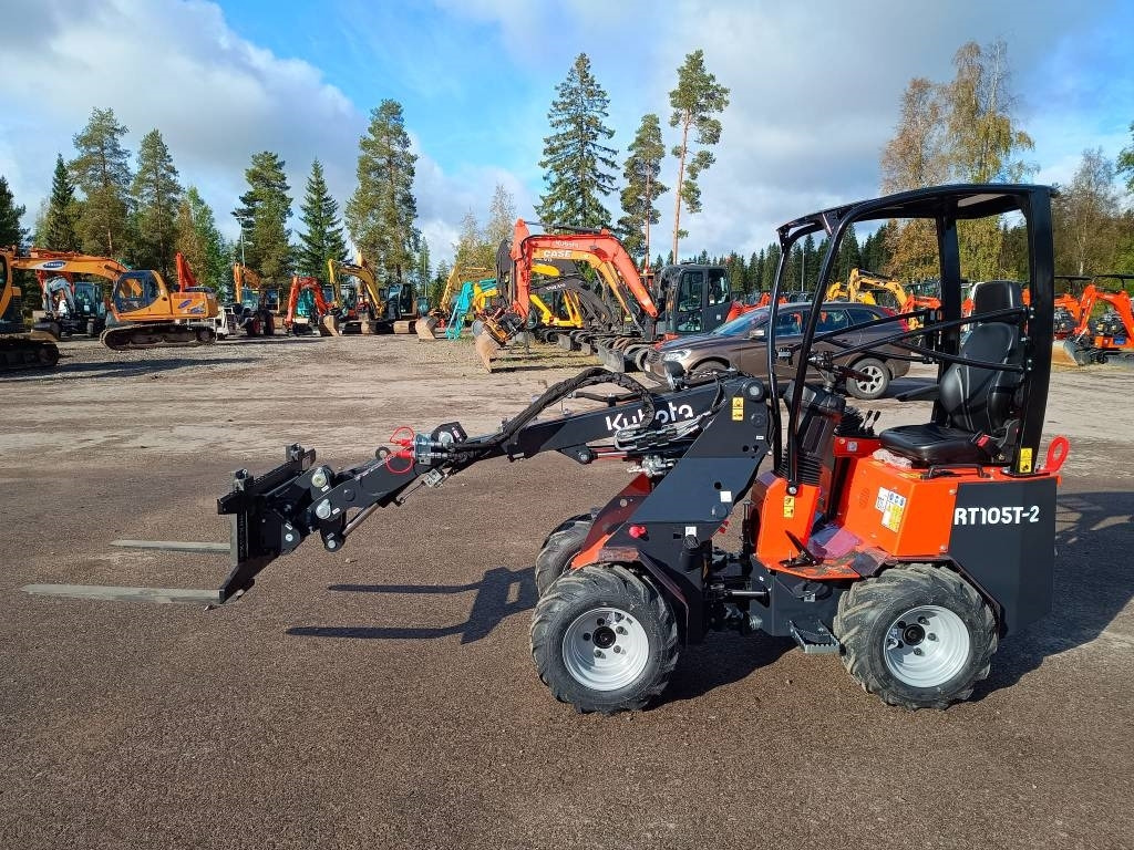 Kubota RT105-2 TELEPUOMI - Compact loader: picture 4 Kubota RT105-2 TELEPUOMI - Compact loader: picture 4