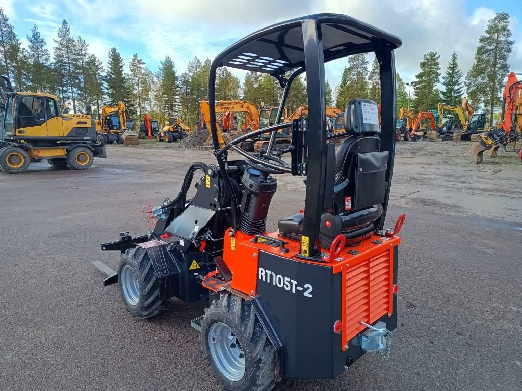Kubota RT105-2 TELEPUOMI - Compact loader: picture 5 Kubota RT105-2 TELEPUOMI - Compact loader: picture 5