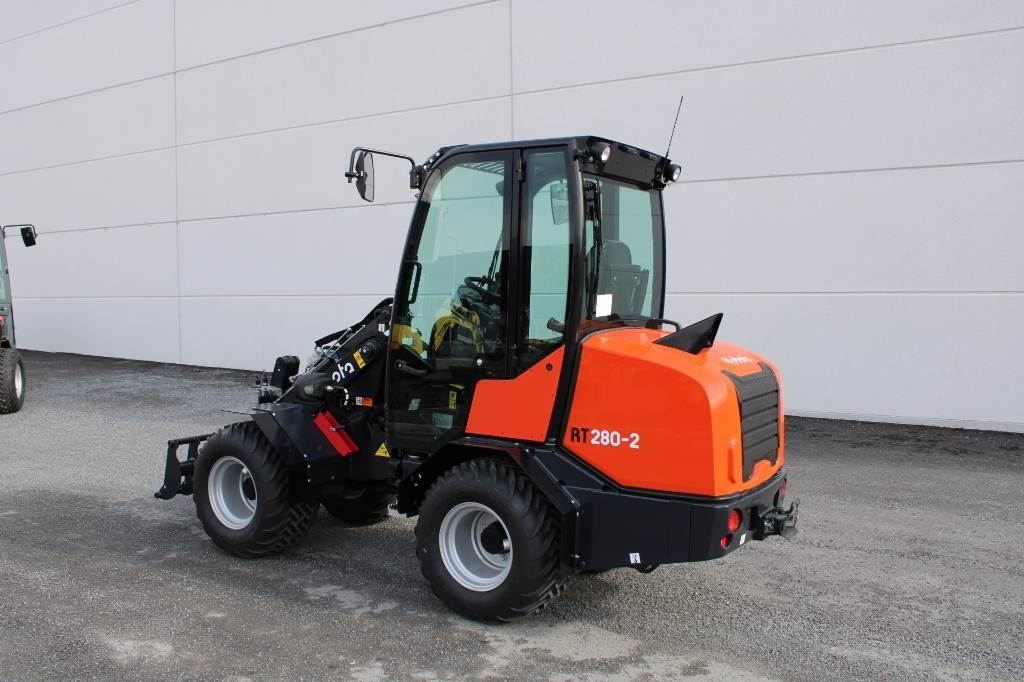 Kubota RT280-2 UUSI - Compact loader: picture 2 Kubota RT280-2 UUSI - Compact loader: picture 2