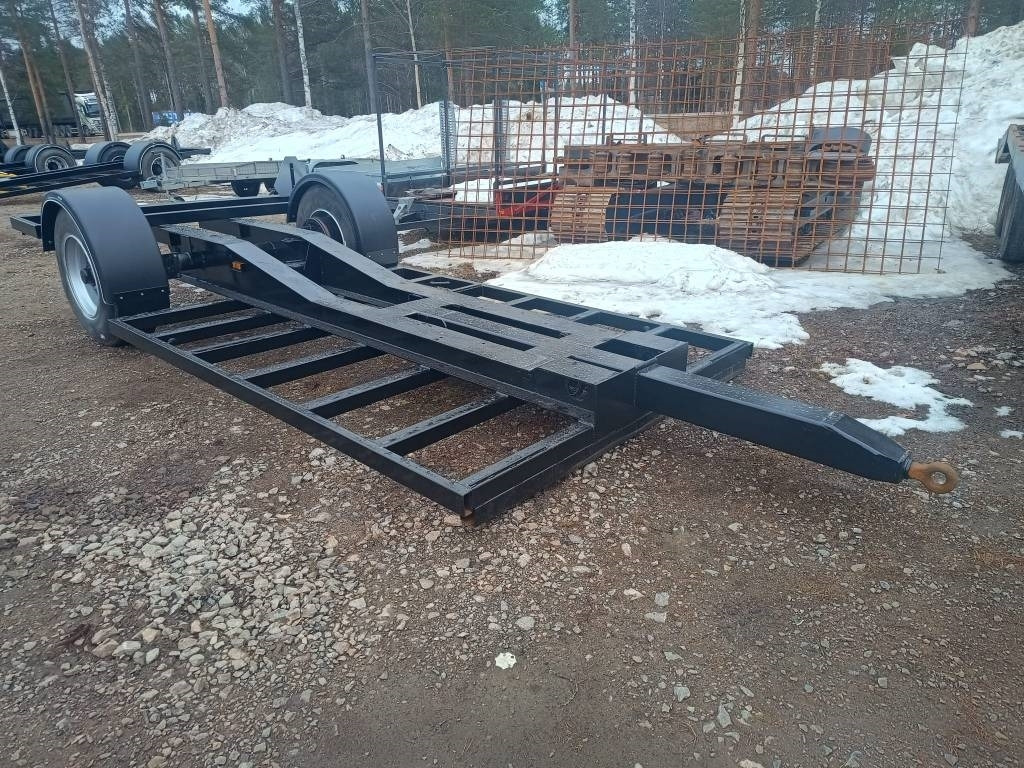 Traktorilavetti 6-8tn 1-akselinen - Low loader trailer: picture 5 Traktorilavetti 6-8tn 1-akselinen - Low loader trailer: picture 5