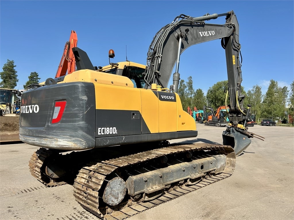 Volvo EC180DL PYÖRITTÄJÄLLÄ  - Crawler excavator: picture 5 Volvo EC180DL PYÖRITTÄJÄLLÄ  - Crawler excavator: picture 5