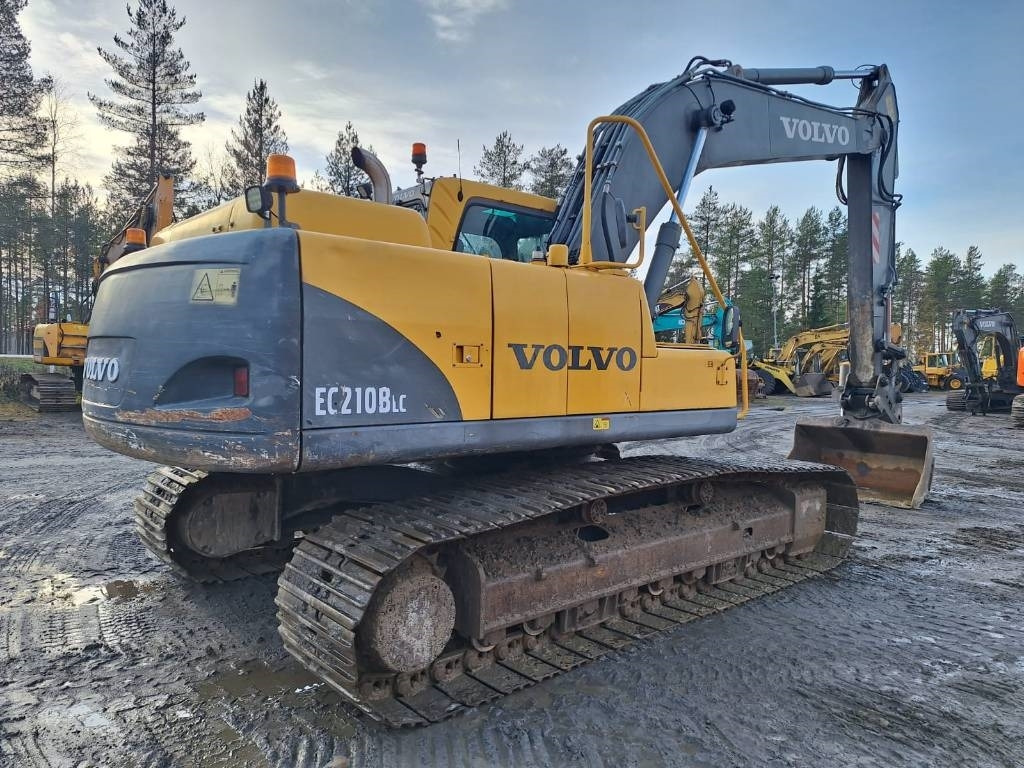 Volvo EC210BLC KALLISTUVA LUISKAKAUHA  - Crawler excavator: picture 4 Volvo EC210BLC KALLISTUVA LUISKAKAUHA  - Crawler excavator: picture 4