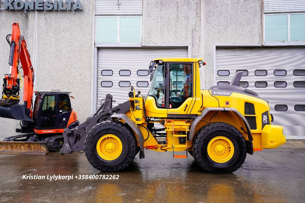 Volvo L70H2 - Wheel loader: picture 1 Volvo L70H2 - Wheel loader: picture 1