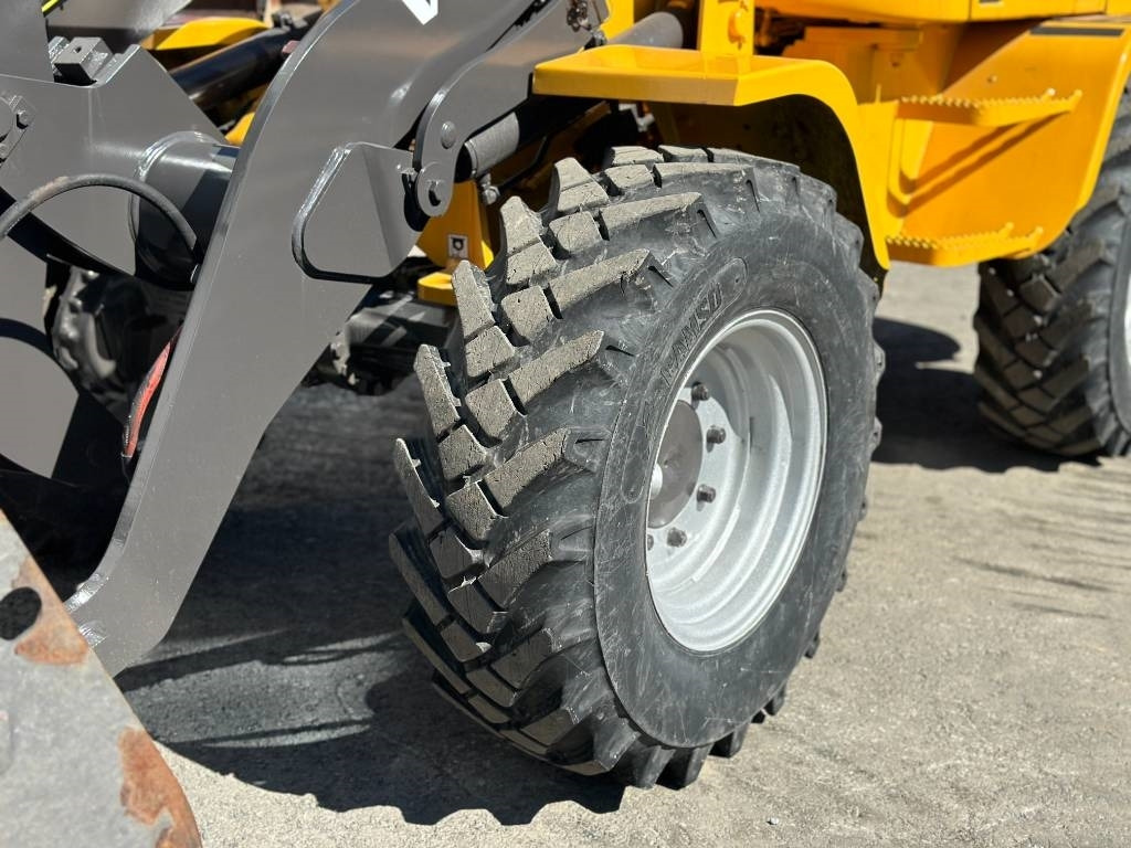 Wheel loader Volvo MYYTY! SOLD! L30B: picture 10
