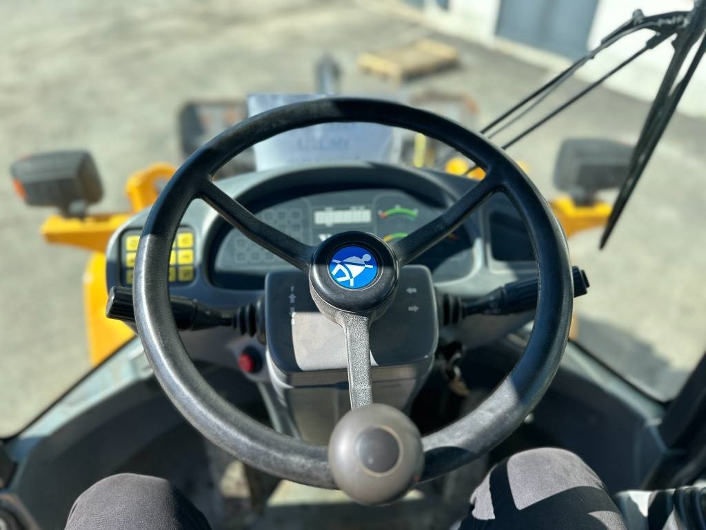 Wheel loader Volvo MYYTY! SOLD! L30B: picture 17