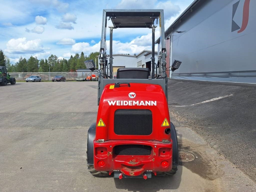 Weidemann MYYTY!SOLD! 1160 VÄHÄN AJETTU, KAUHA+PIIKIT - Compact loader: picture 3 Weidemann MYYTY!SOLD! 1160 VÄHÄN AJETTU, KAUHA+PIIKIT - Compact loader: picture 3