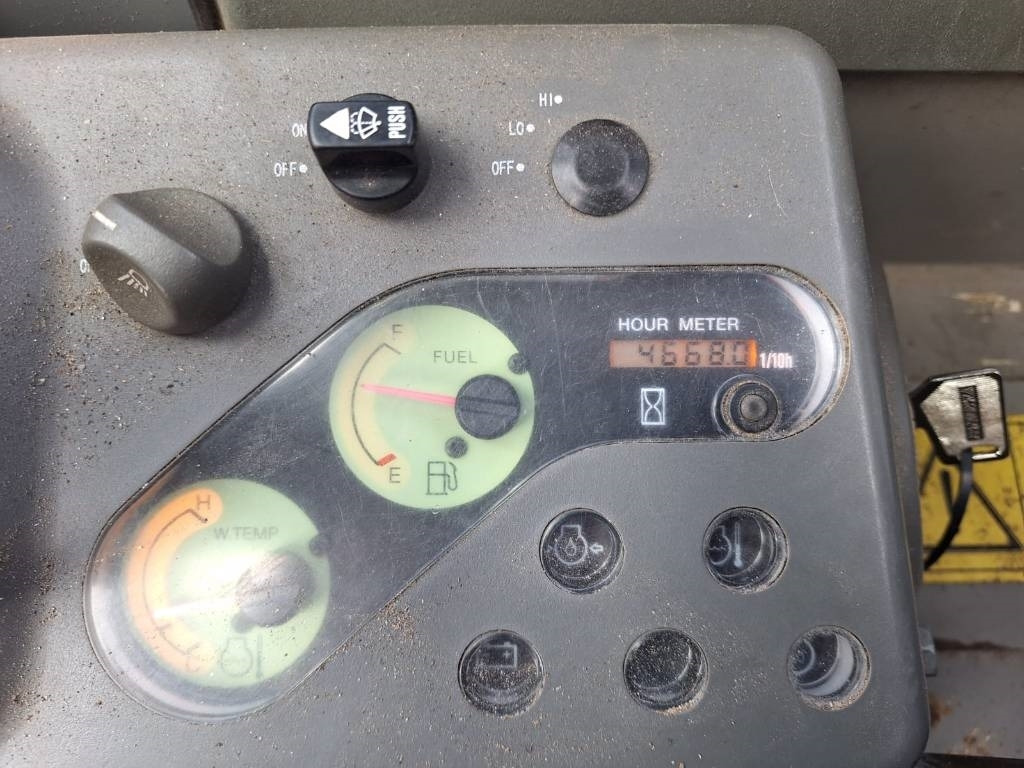 Mini excavator Yanmar MYYTY!!SOLD!!! ViO50U PYÖRITTÄJÄLLÄ: picture 10