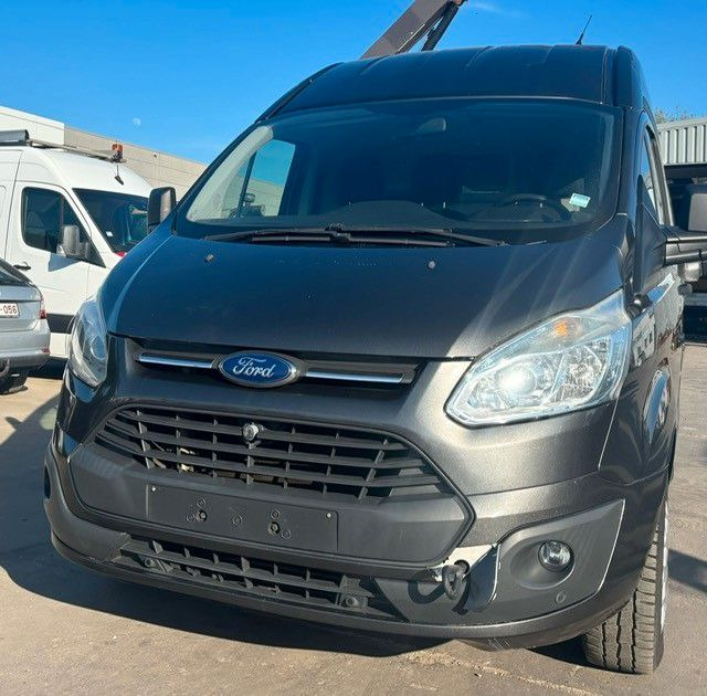 Ford Transit Custom 2.2TDCI. Motor Defekt! - Small van: picture 5 Ford Transit Custom 2.2TDCI. Motor Defekt! - Small van: picture 5