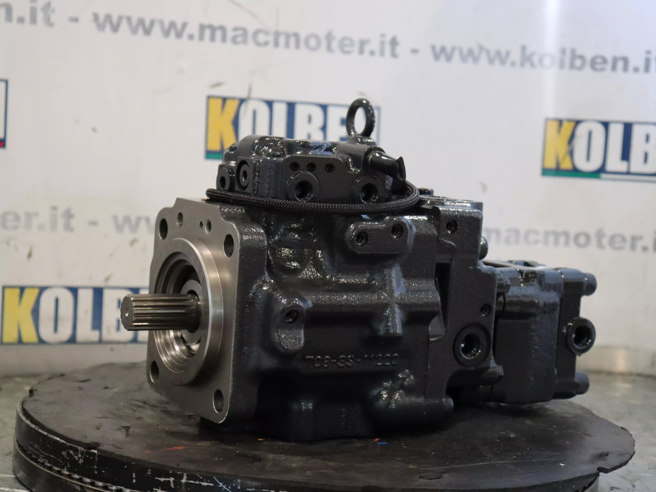 KOMATSU PC 50 MR2 - Hydraulic pump for Mini excavator: picture 2 KOMATSU PC 50 MR2 - Hydraulic pump for Mini excavator: picture 2