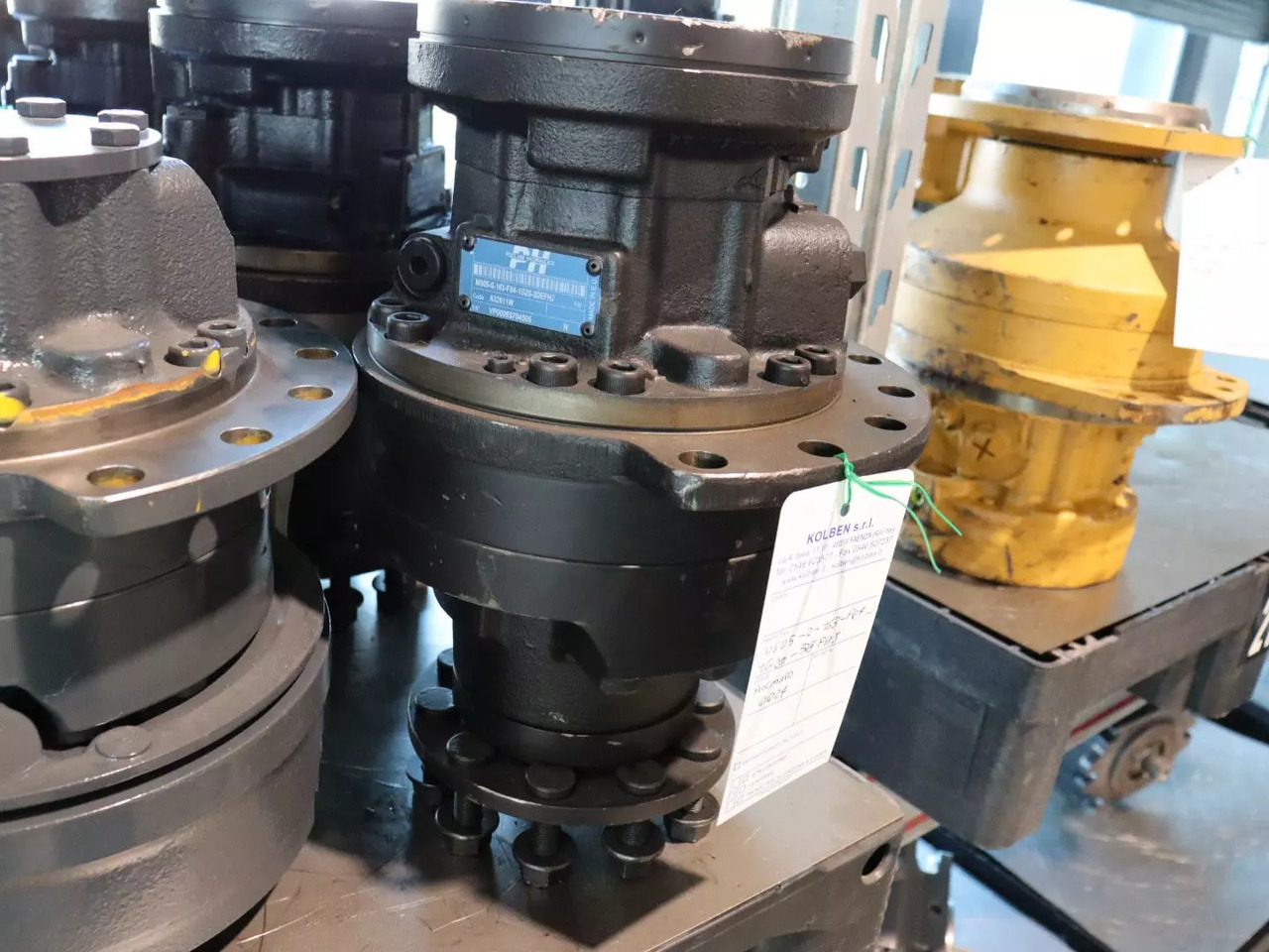 POCLAIN MS05-2-163-F04-1G20-3DEFHJ - Hydraulic motor for Material handling equipment: picture 1 POCLAIN MS05-2-163-F04-1G20-3DEFHJ - Hydraulic motor for Material handling equipment: picture 1