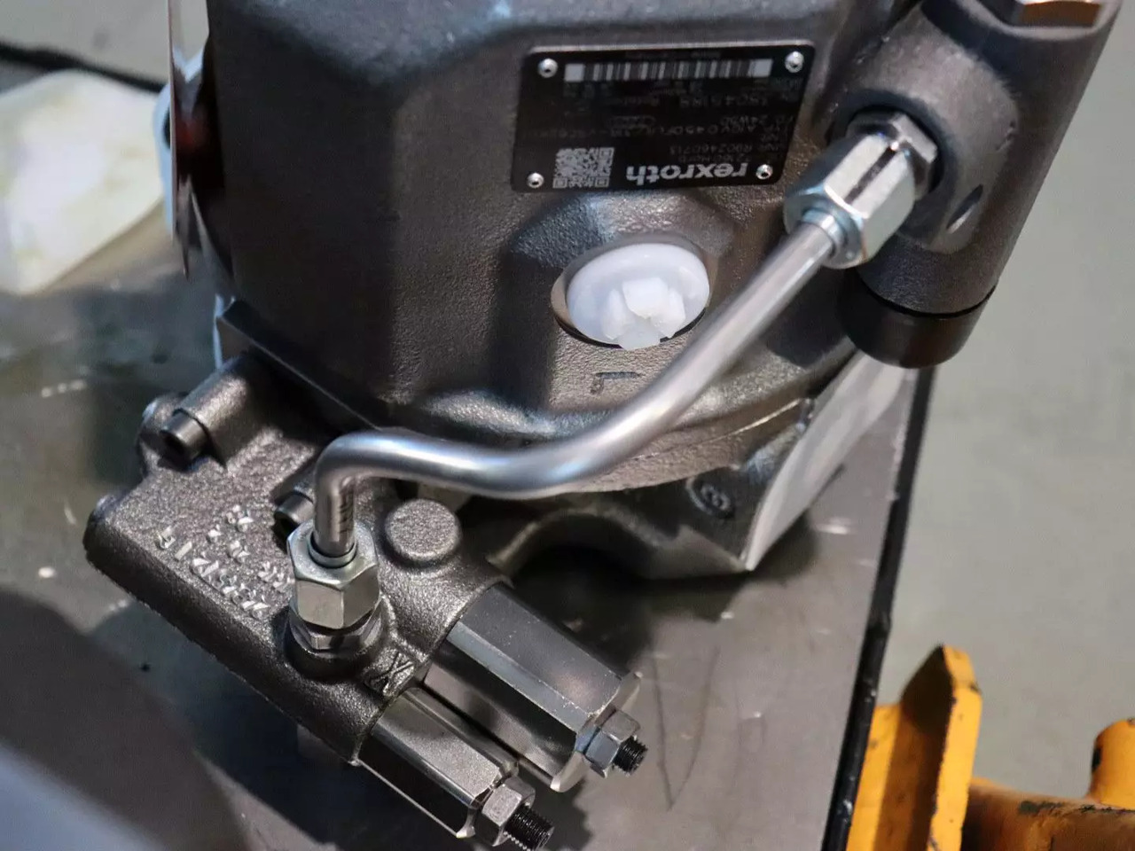 REXROTH A10VO45DFLR/31R-VSC62K01 - Hydraulic pump for Material handling equipment: picture 3 REXROTH A10VO45DFLR/31R-VSC62K01 - Hydraulic pump for Material handling equipment: picture 3
