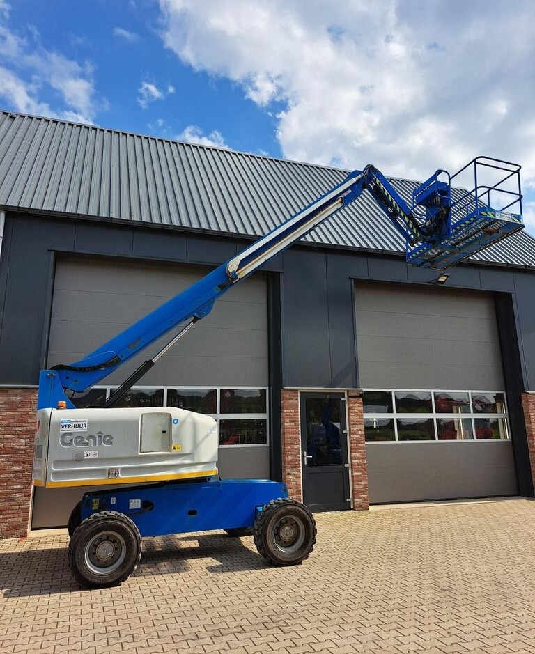 Genie S45 - Telescopic boom: picture 1 Genie S45 - Telescopic boom: picture 1