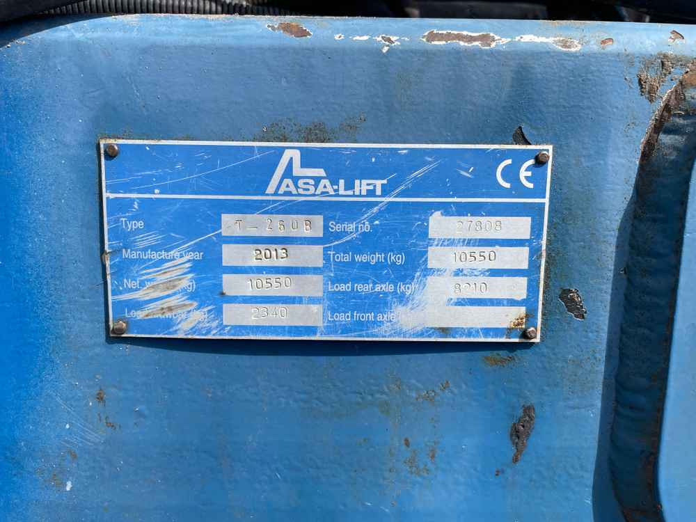 ASA-Lift T-260 B - Grape harvesting machine: picture 2 ASA-Lift T-260 B - Grape harvesting machine: picture 2