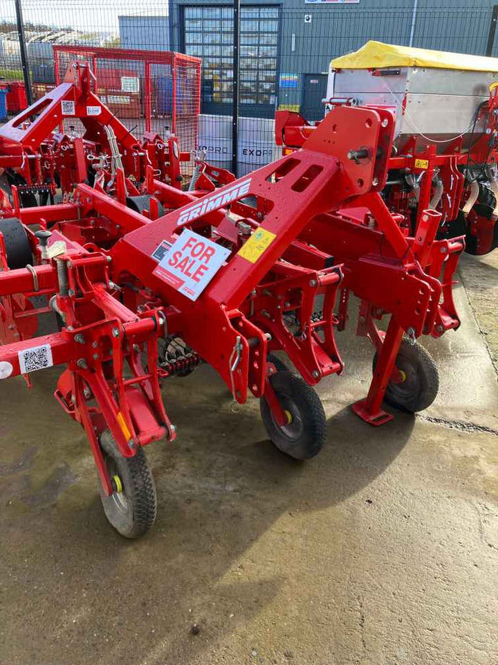 Grimme Grimme GH2, Weeder, Row Re-Former - Harvester: picture 1 Grimme Grimme GH2, Weeder, Row Re-Former - Harvester: picture 1