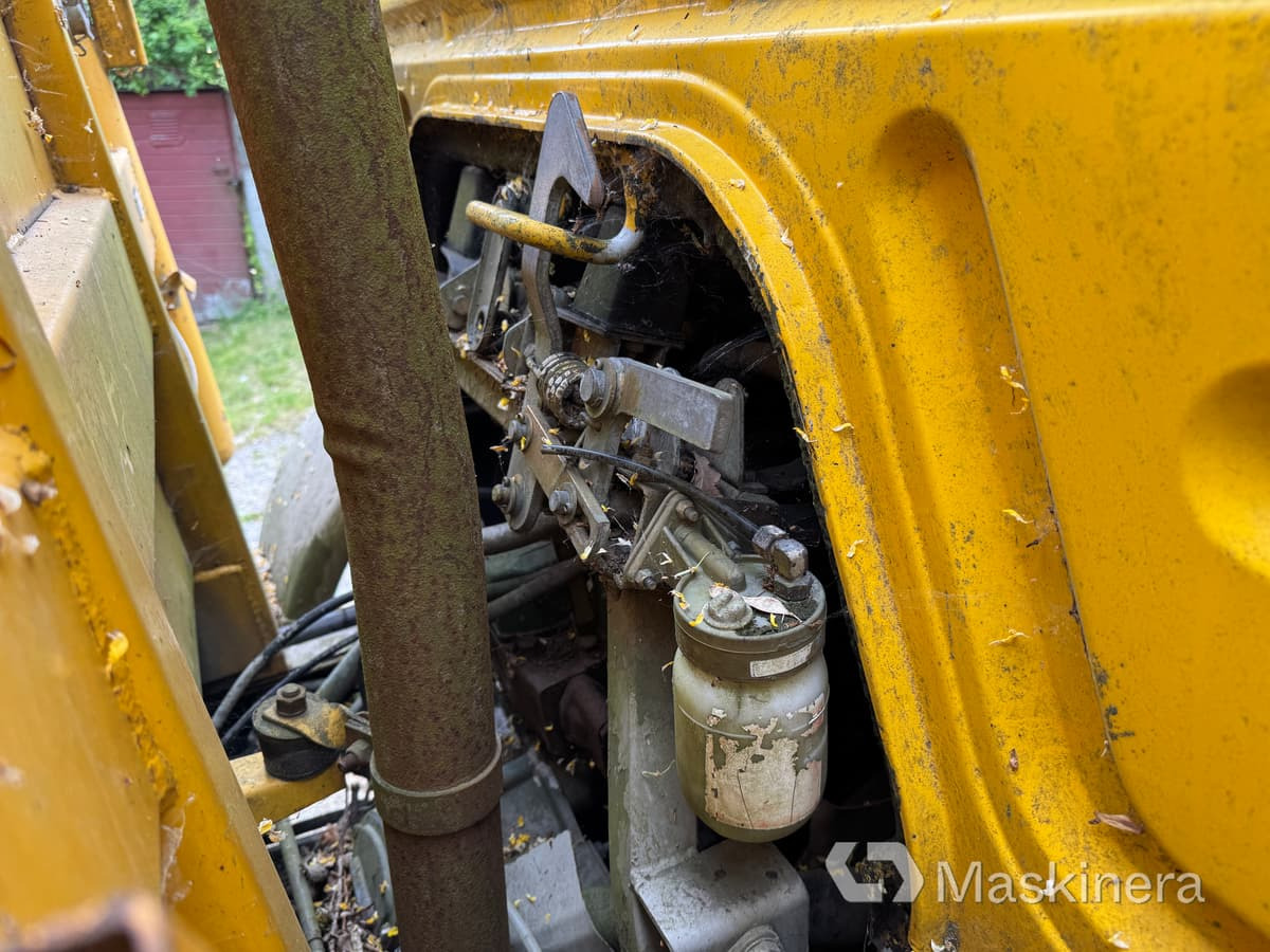 Dropside/ Flatbed truck, Crane truck Flakbil Volvo F408 med kran: picture 38