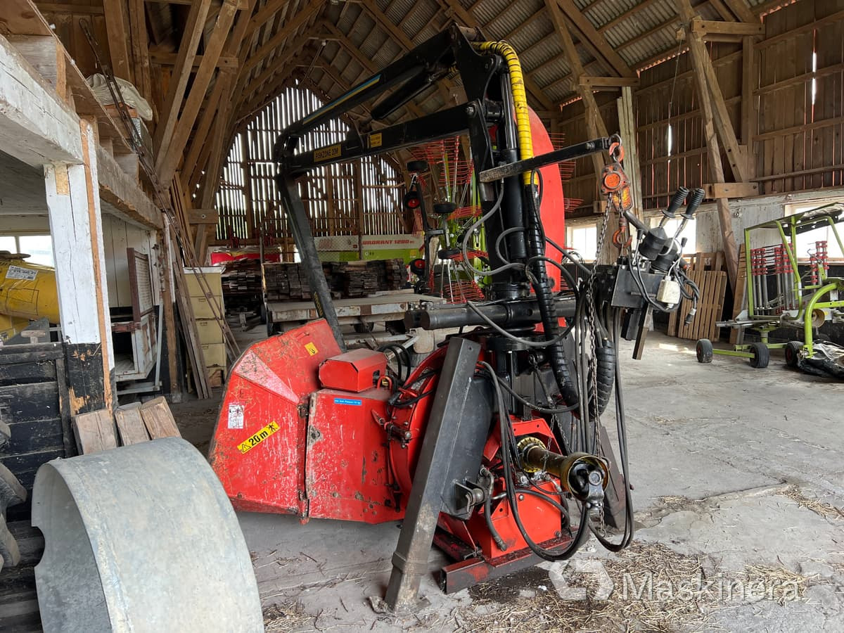 Flishugg Farmi Chipper CH/SH 250 med högtippande vagn - Straw shredder: picture 5 Flishugg Farmi Chipper CH/SH 250 med högtippande vagn - Straw shredder: picture 5
