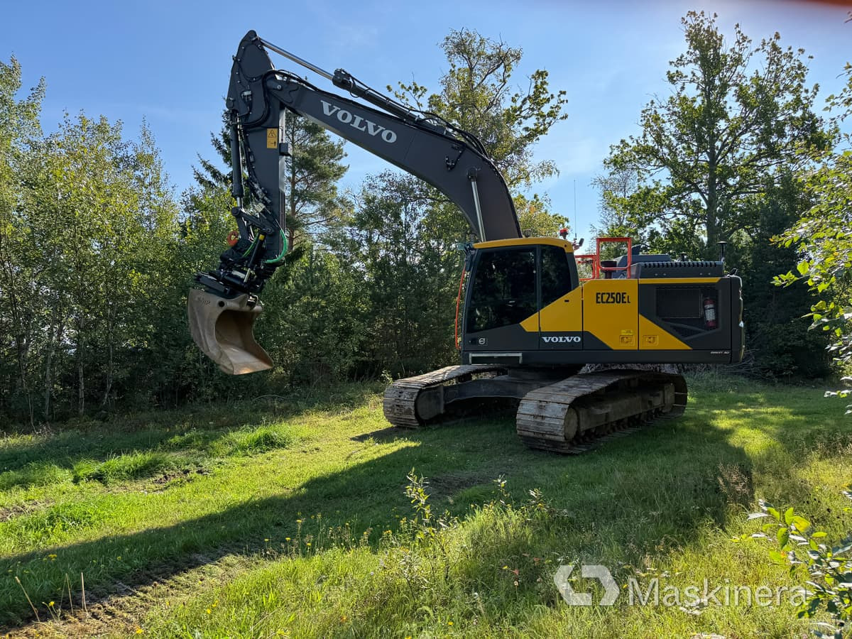 Grävmaskin Volvo EC250EL - Crawler excavator: picture 2 Grävmaskin Volvo EC250EL - Crawler excavator: picture 2