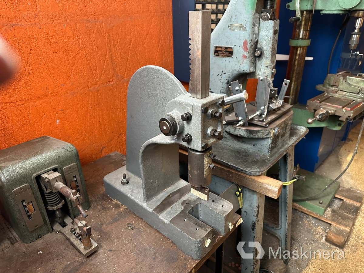 Handpress - Metalworking machinery: picture 4 Handpress - Metalworking machinery: picture 4