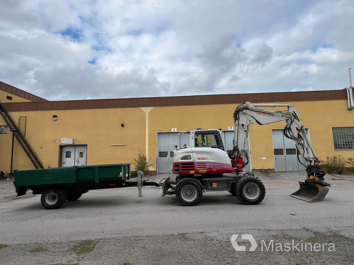 Hjulgrävare Takeuchi TB295W med vagn & redskap - Crawler excavator: picture 4 Hjulgrävare Takeuchi TB295W med vagn & redskap - Crawler excavator: picture 4