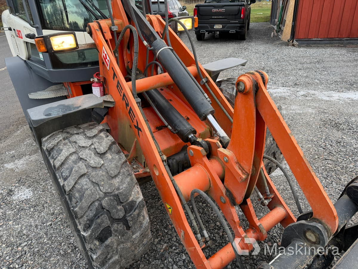 Lease a  Hjullastare Terex TL80 med tillbehör Hjullastare Terex TL80 med tillbehör: picture 12