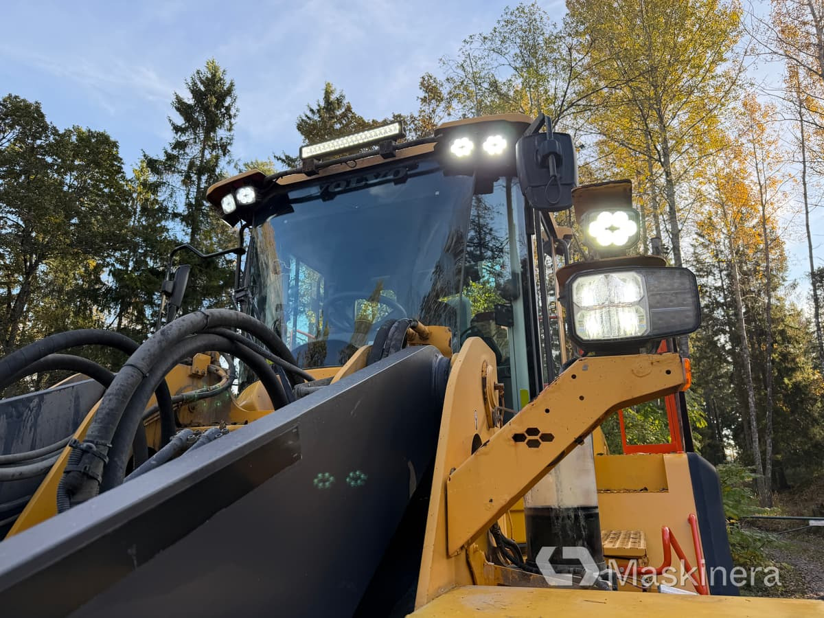 Wheel loader Hjullastare Volvo L180H: picture 29 Wheel loader Hjullastare Volvo L180H: picture 29