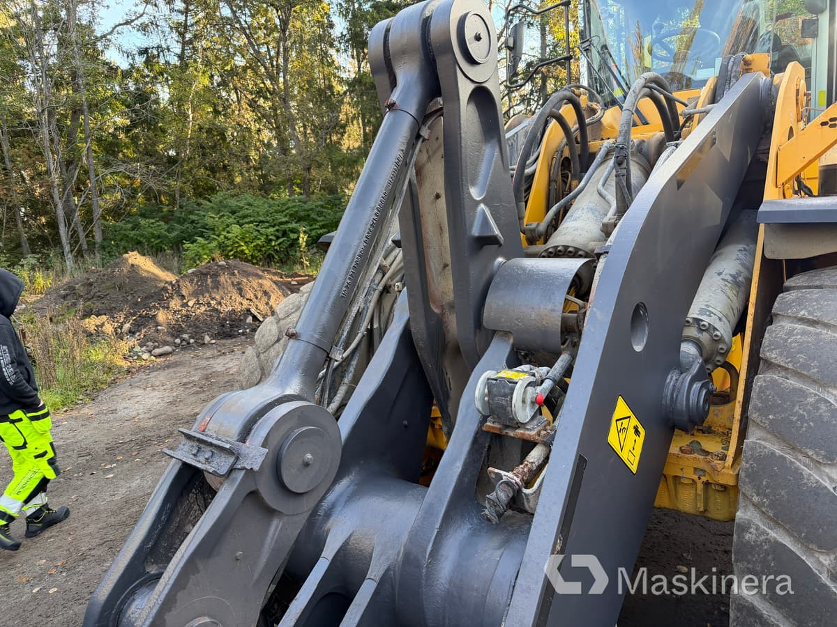 Wheel loader Hjullastare Volvo L180H: picture 11 Wheel loader Hjullastare Volvo L180H: picture 11
