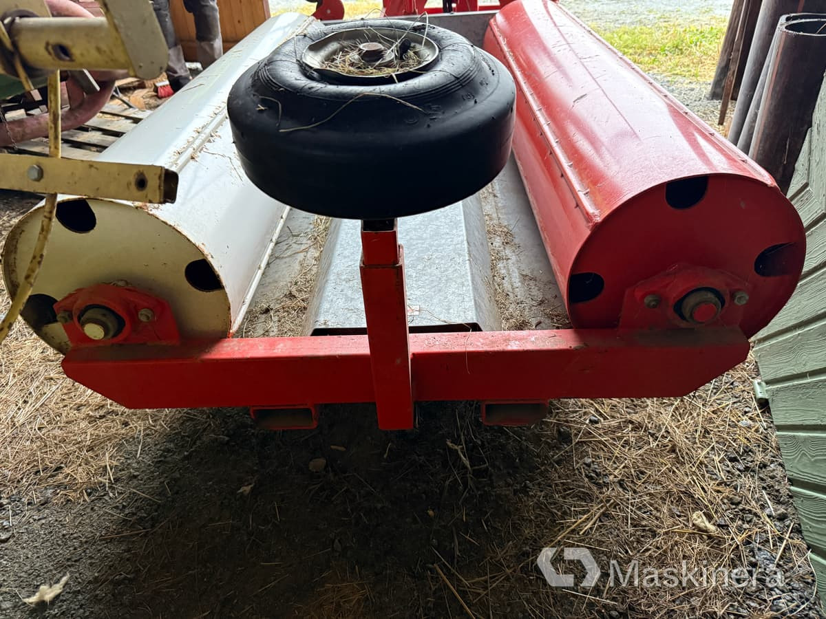 Inplastare Ysta Bale wrap 1600 med sidospakar - Bale wrapper: picture 5 Inplastare Ysta Bale wrap 1600 med sidospakar - Bale wrapper: picture 5